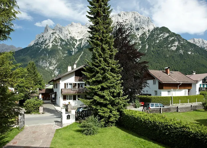 Apart Otel Haus Schweigart 3*